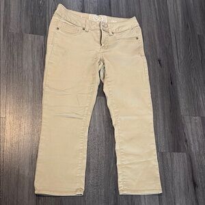 SO Tan Straight Leg Cropped Pants